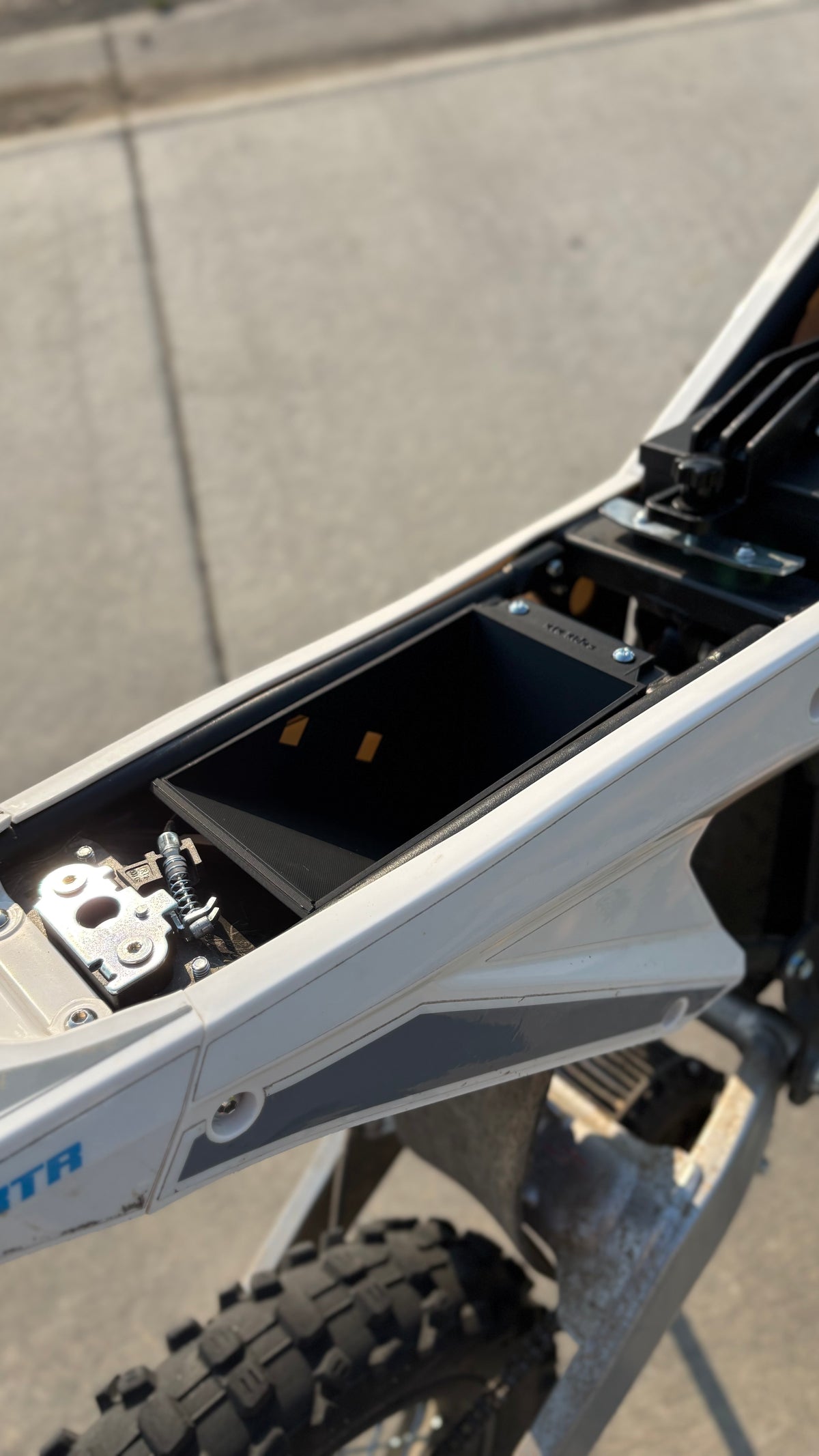 ETM RTR under seat storage – RTR Rides