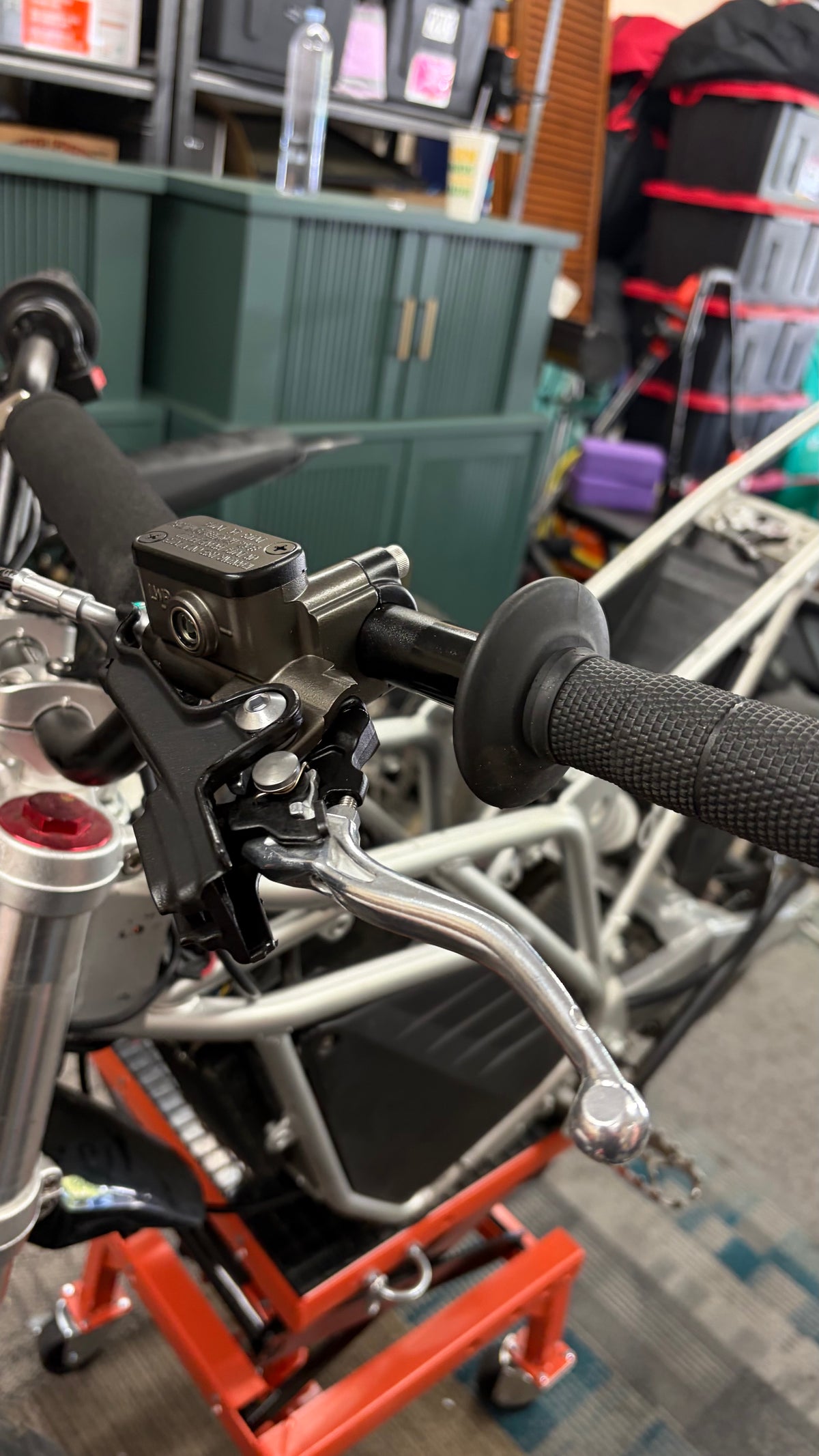 Etm rtr ultra bee brake kit